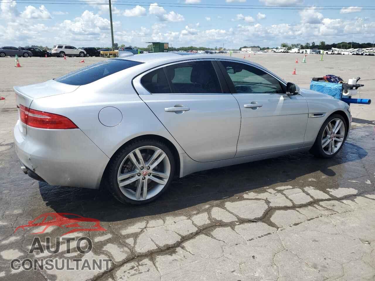 JAGUAR XE 2017 - SAJAE4BV4HA973301