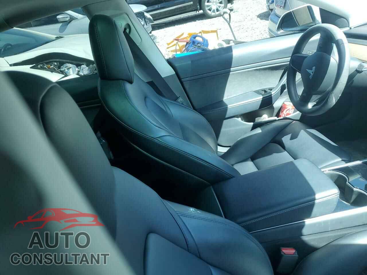TESLA MODEL 3 2019 - 5YJ3E1EA7KF485392