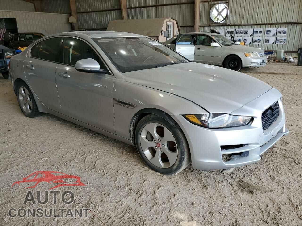 JAGUAR XE 2017 - SAJAR4BG3HA963221