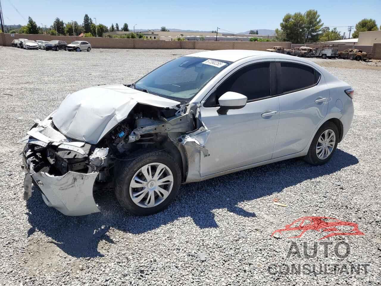 TOYOTA YARIS 2019 - 3MYDLBYV8KY515035