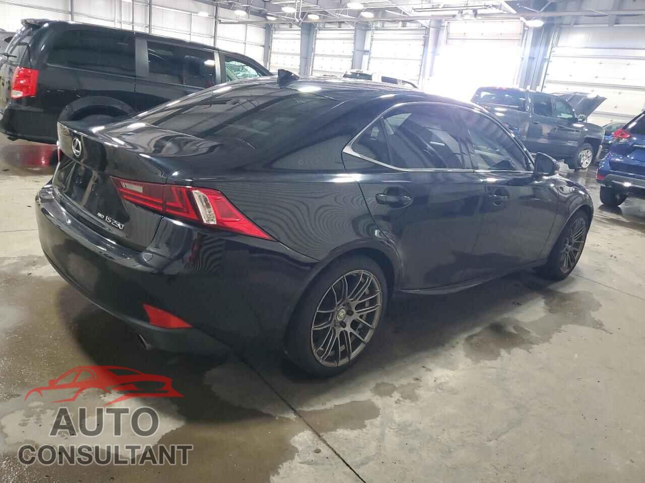 LEXUS IS 2014 - JTHCF1D25E5005135