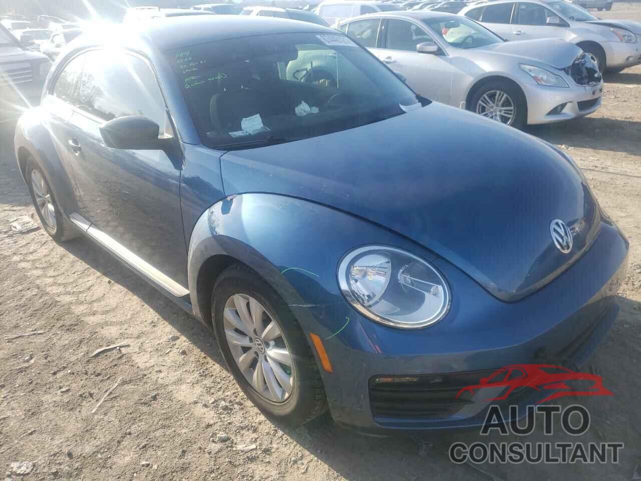 VOLKSWAGEN BEETLE 2017 - 3VWF17AT7HM626577