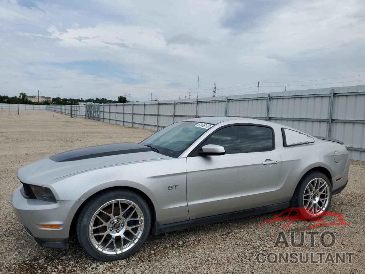 FORD MUSTANG 2010 - 1ZVBP8CH2A5123708