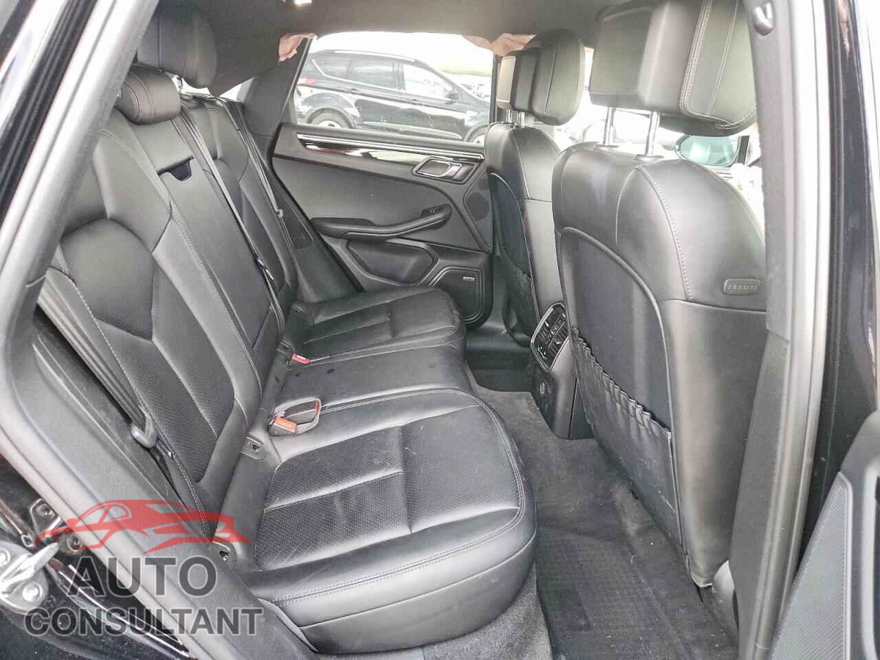 PORSCHE MACAN 2017 - WP1AA2A55HLB82598