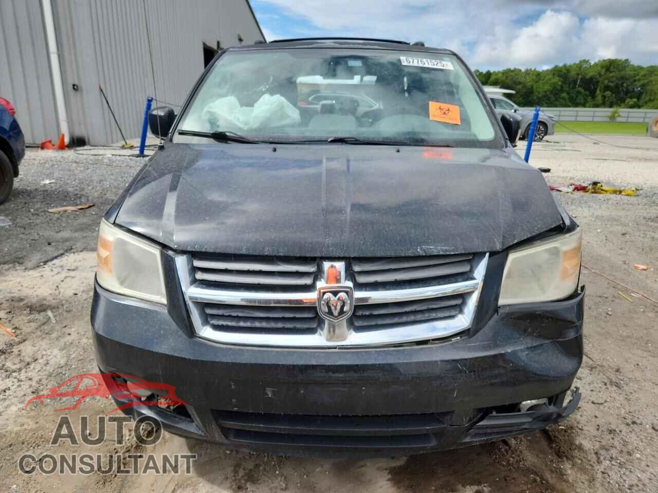 DODGE CARAVAN 2010 - 2D4RN5DX2AR135357