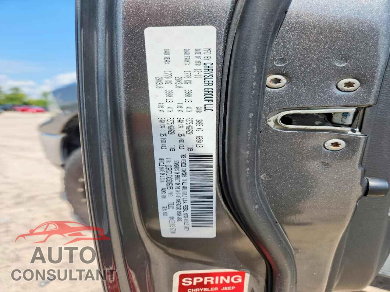 DODGE RAM 1500 2012 - 1C6RD7LTXCS186205