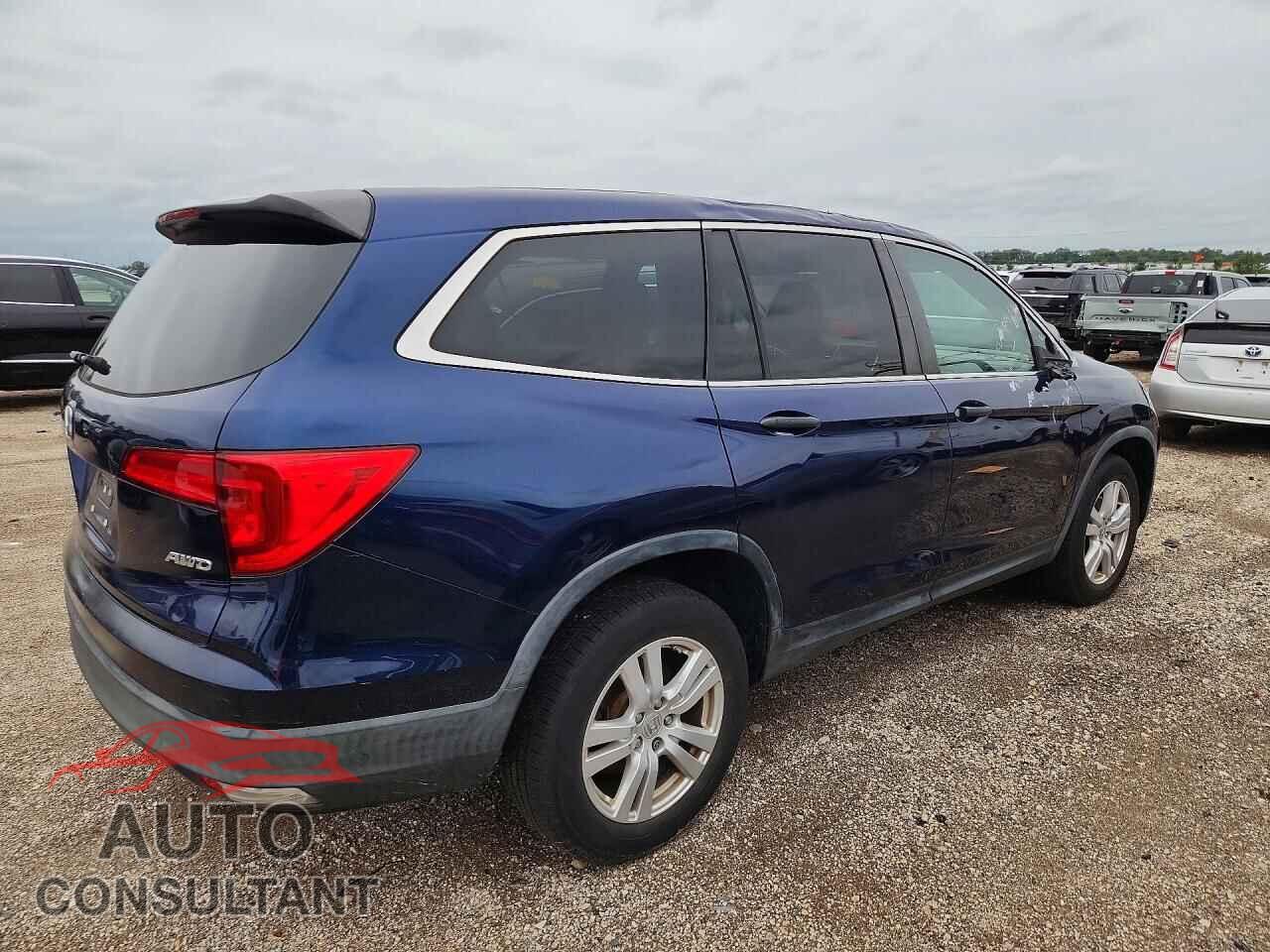 HONDA PILOT 2017 - 5FNYF6H12HB083719