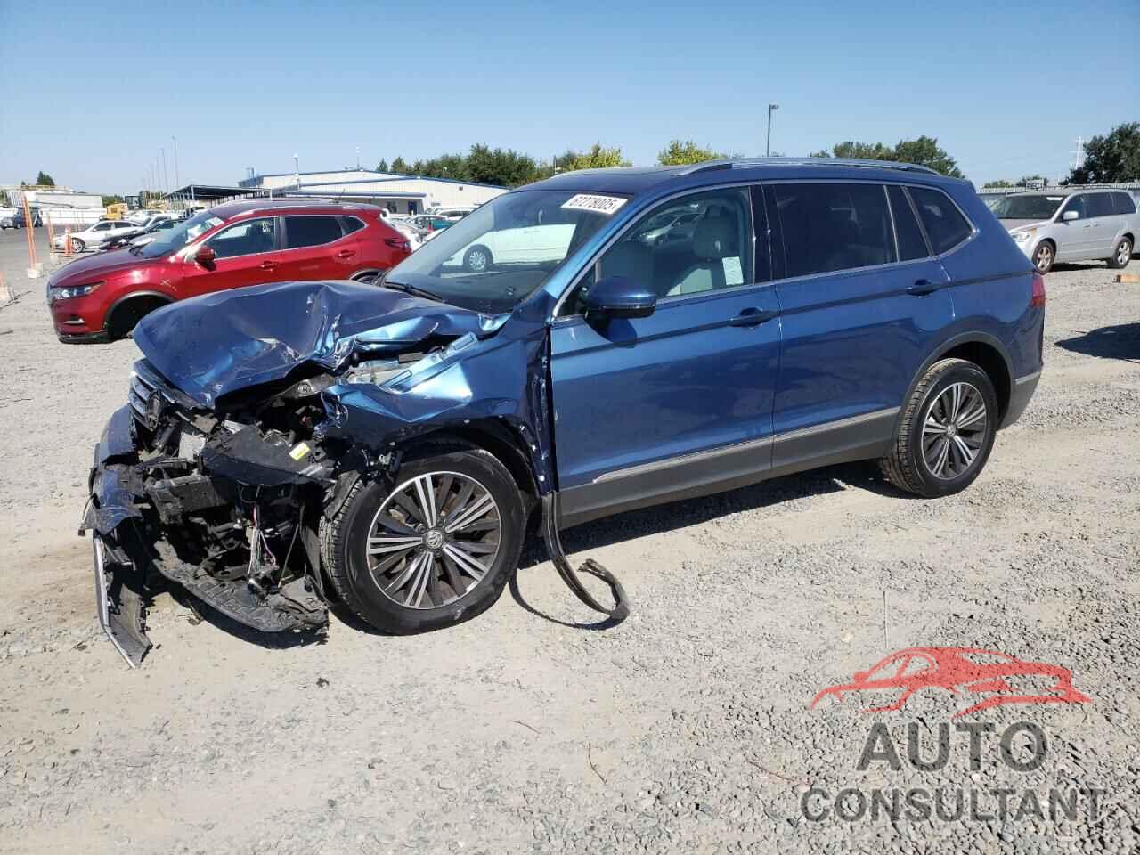 VOLKSWAGEN TIGUAN 2018 - 3VV3B7AX0JM050389