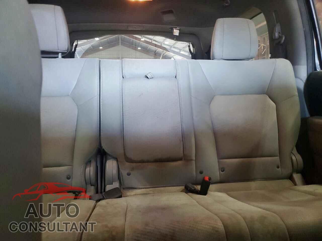 HONDA PILOT 2012 - 5FNYF3H2XCB035272