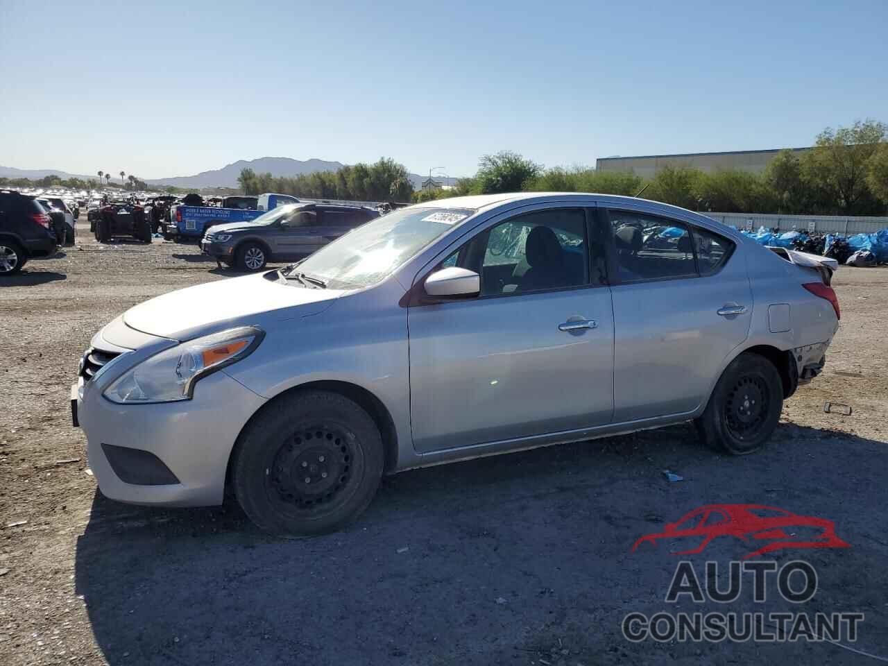 NISSAN VERSA 2018 - 3N1CN7AP1JK442544
