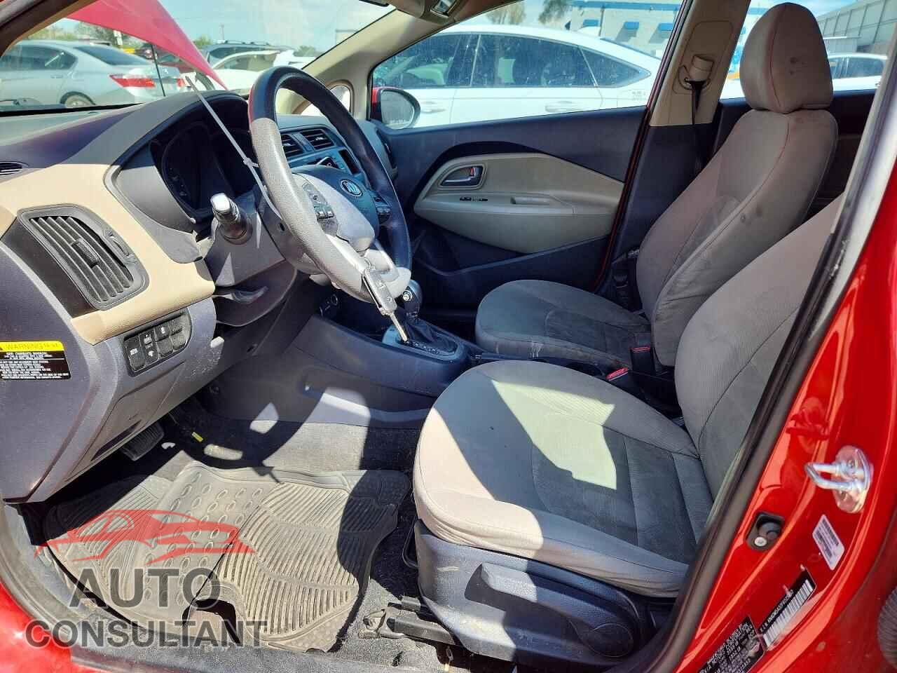 KIA RIO 2015 - KNADM5A32F6515953