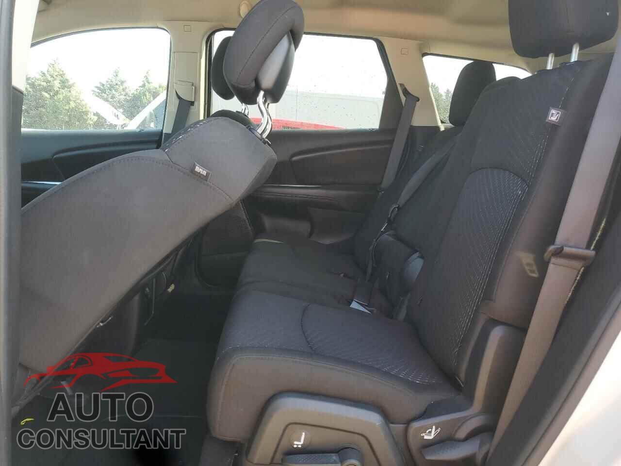 DODGE JOURNEY 2017 - 3C4PDDBG2HT575476