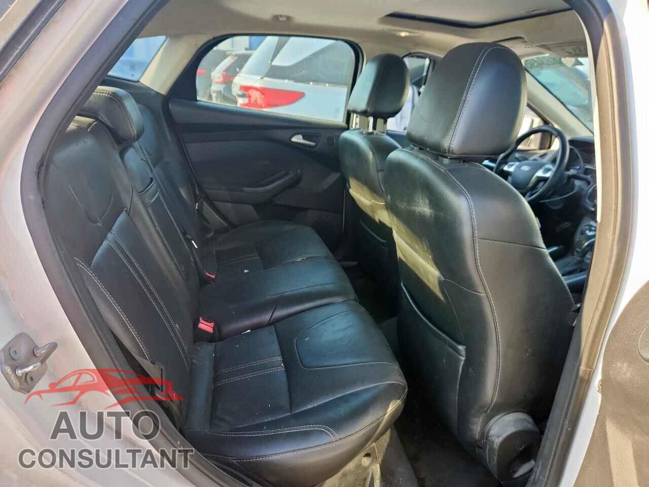 FORD FOCUS 2012 - 1FAHP3N26CL391500