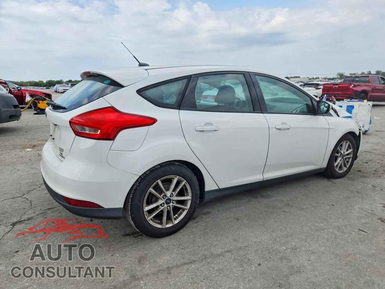 FORD FOCUS 2016 - 1FADP3K22GL310842