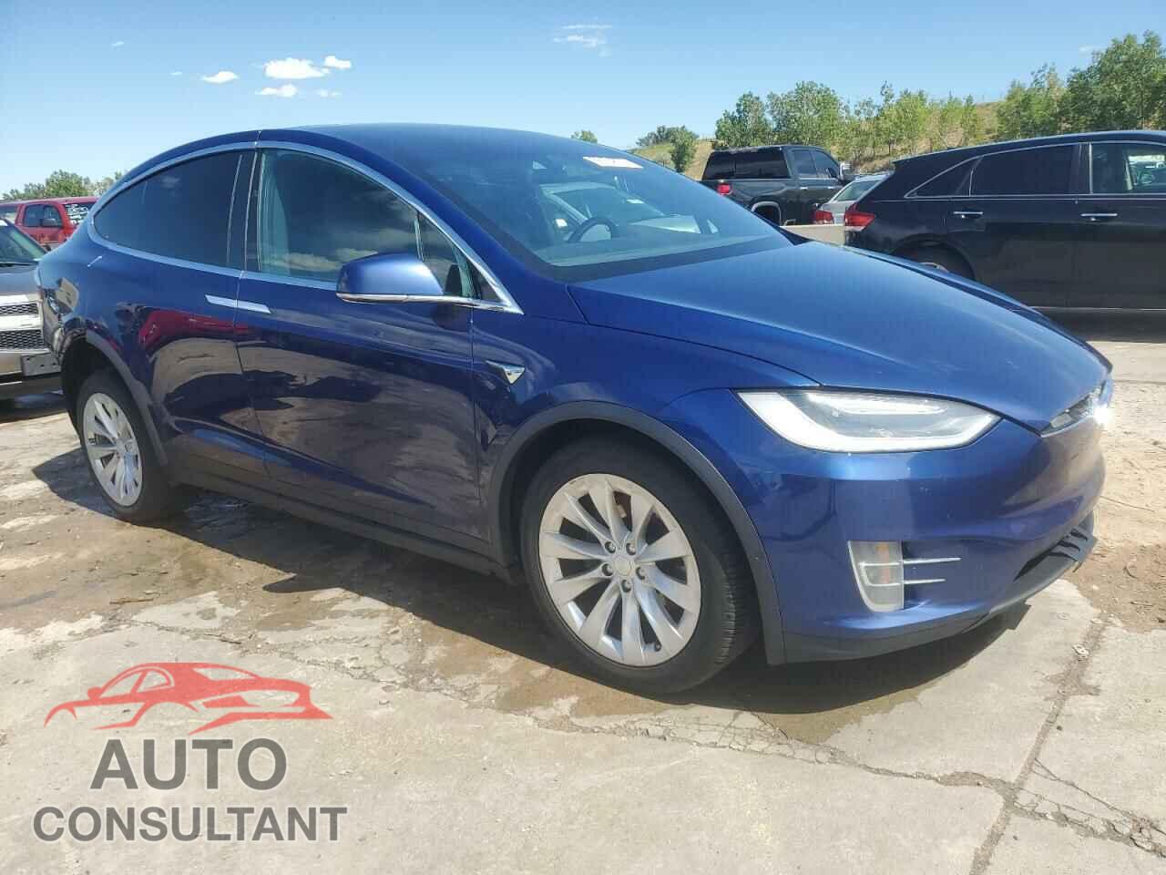TESLA MODEL X 2017 - 5YJXCAE21HF065488