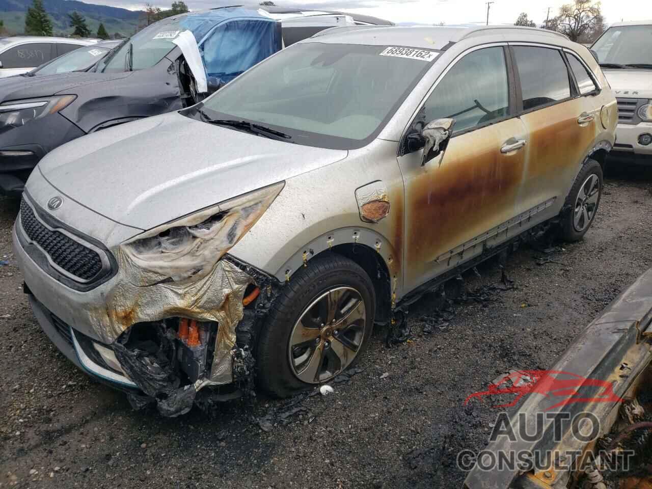 KIA NIRO 2018 - KNDCC3LD4J5161055