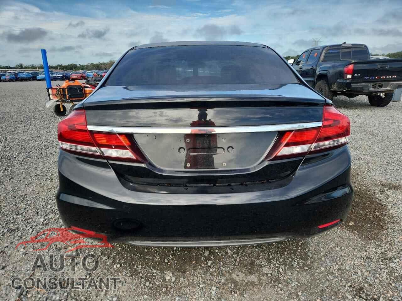 HONDA CIVIC 2014 - 19XFB2F58EE022152