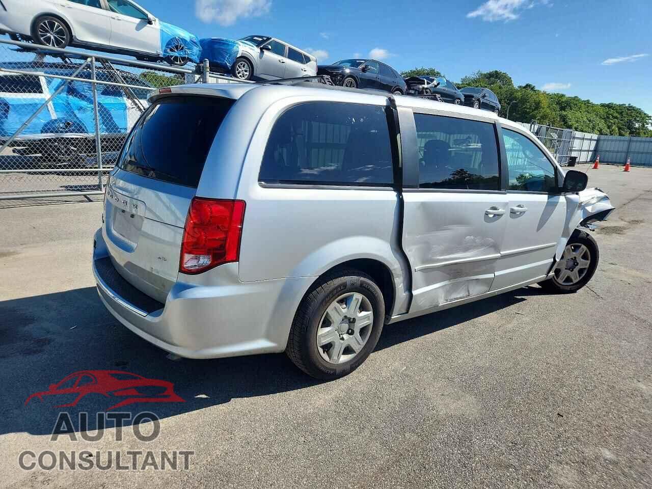 DODGE CARAVAN 2011 - 2D4RN4DG8BR674447