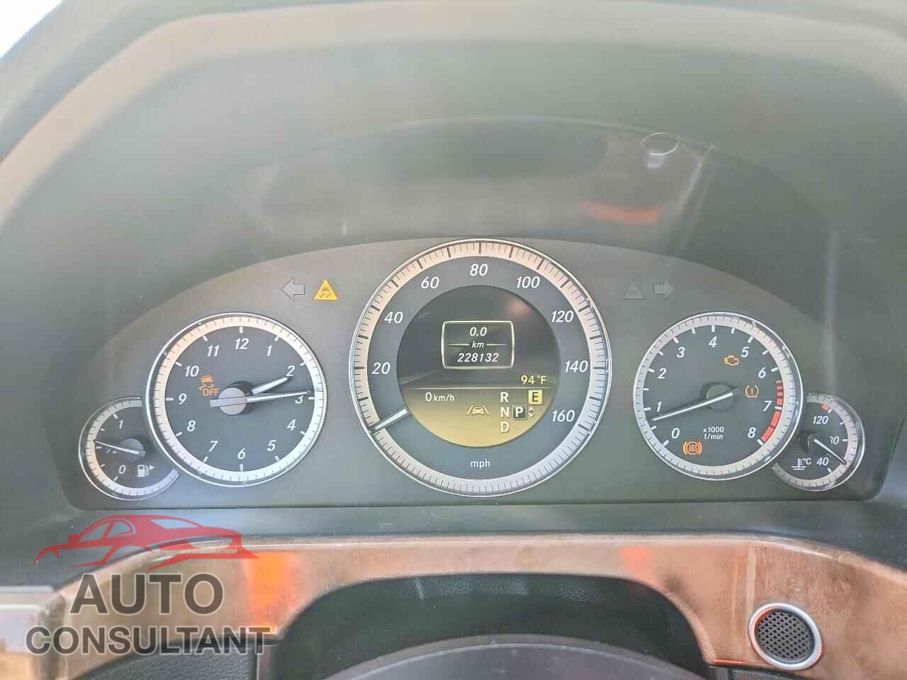 MERCEDES-BENZ E-CLASS 2012 - WDDHF5KBXCA605225