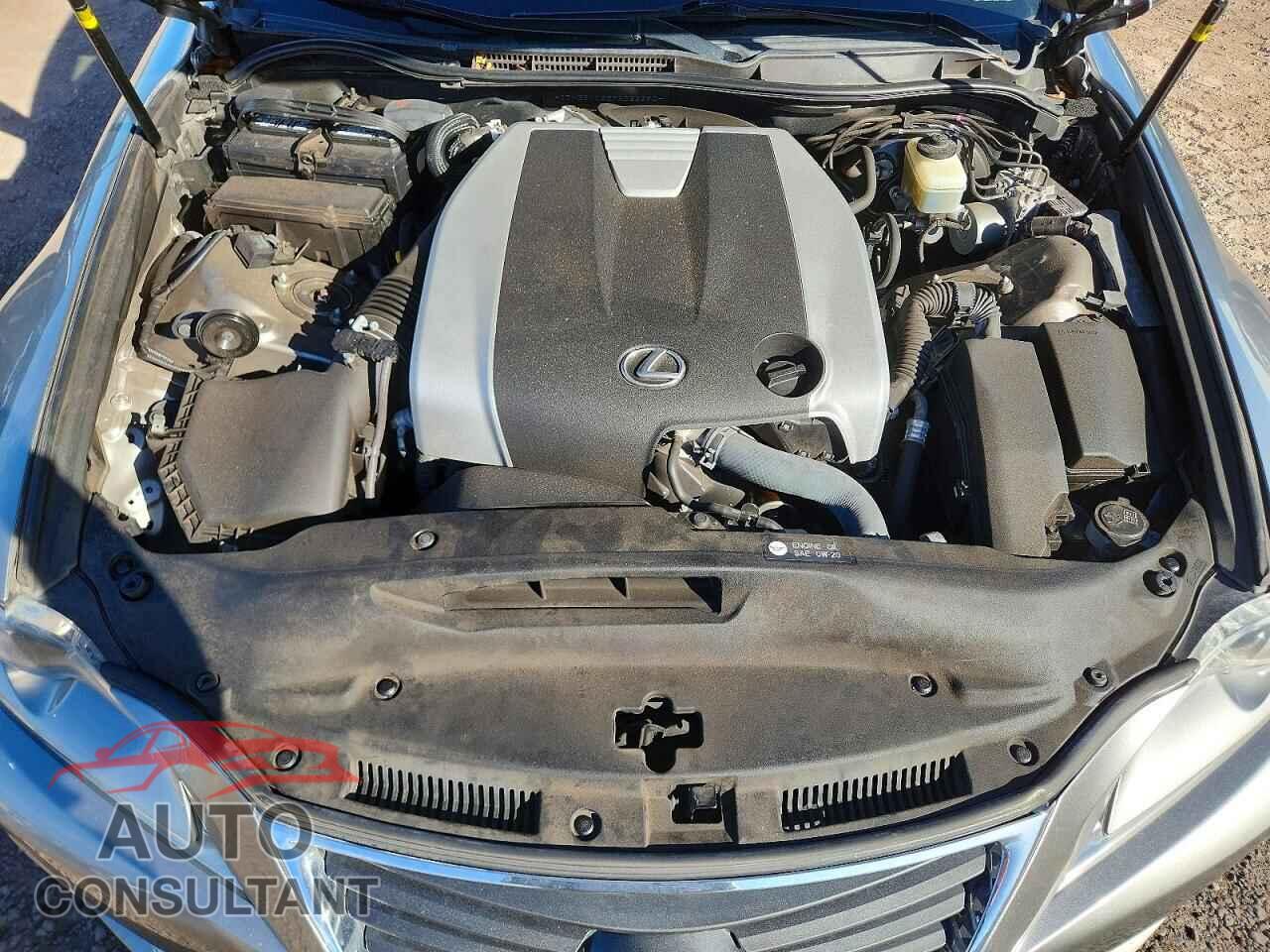 LEXUS IS 2015 - JTHBE1D23F5022290