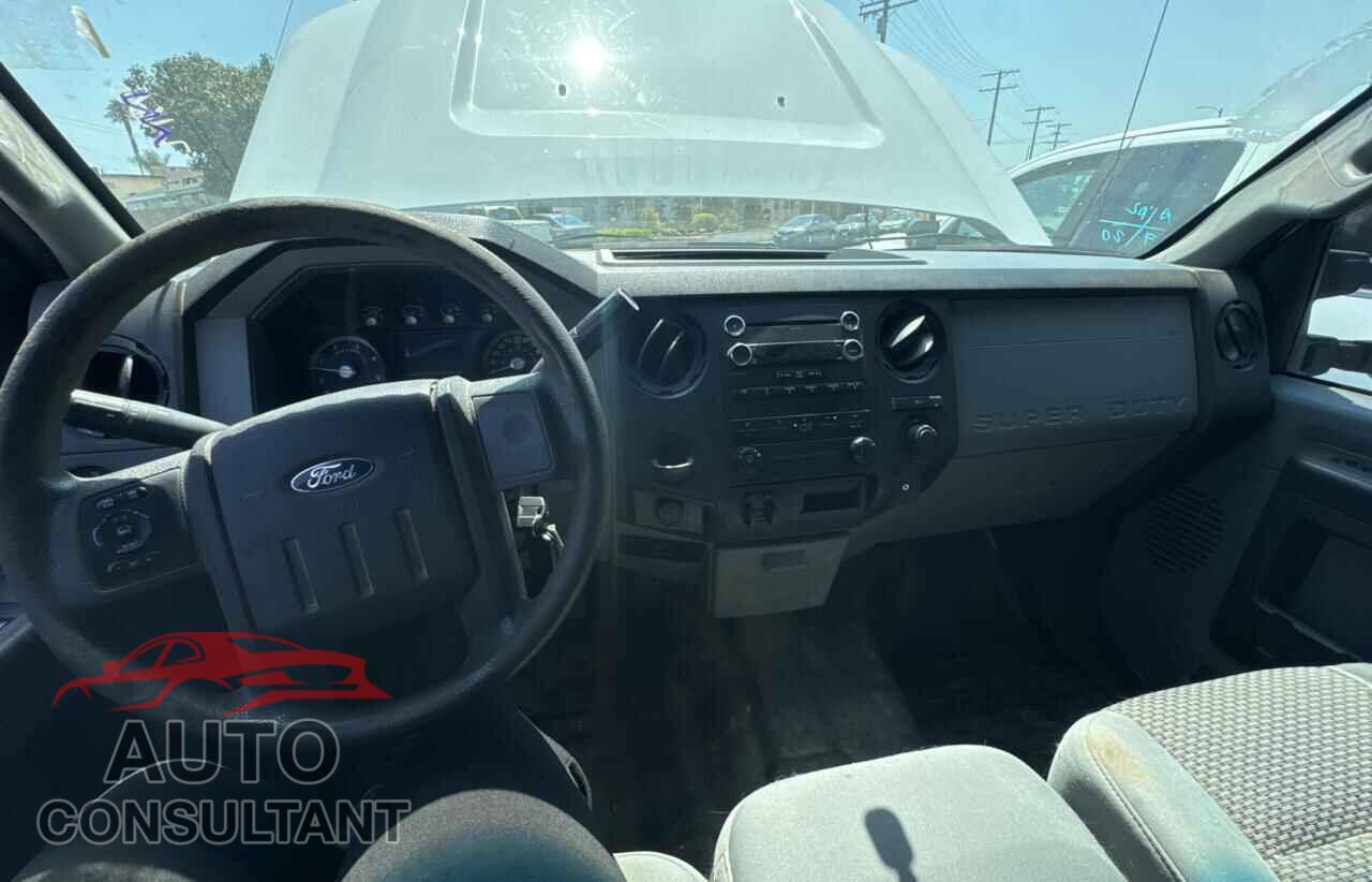 FORD F250 2014 - 1FT7X2AT9EEA53823