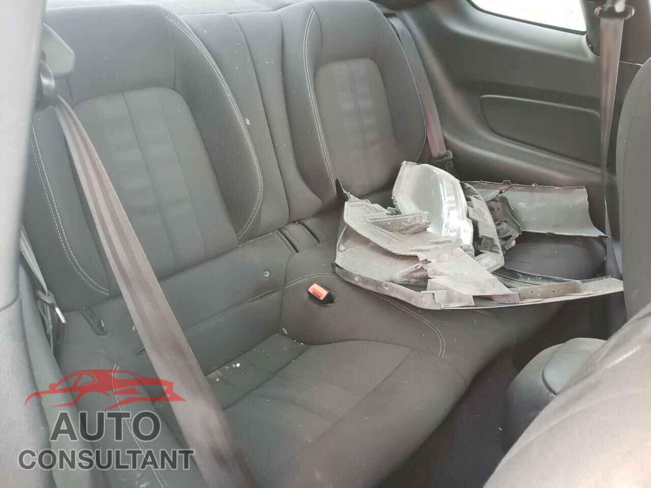 FORD MUSTANG 2019 - 1FA6P8TH7K5201864