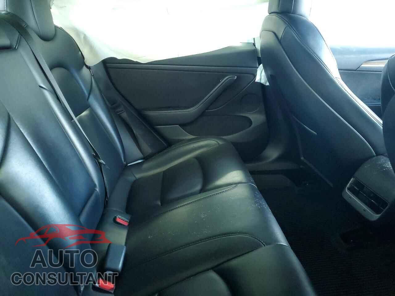 TESLA MODEL 3 2022 - 5YJ3E1EA2NF370462