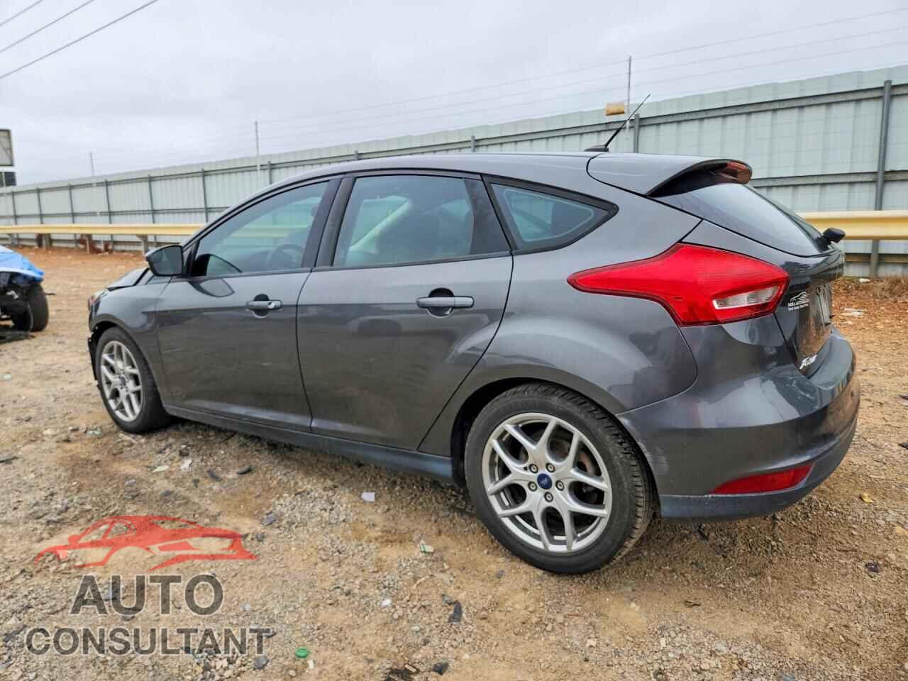 FORD FOCUS 2015 - 1FADP3K29FL384550