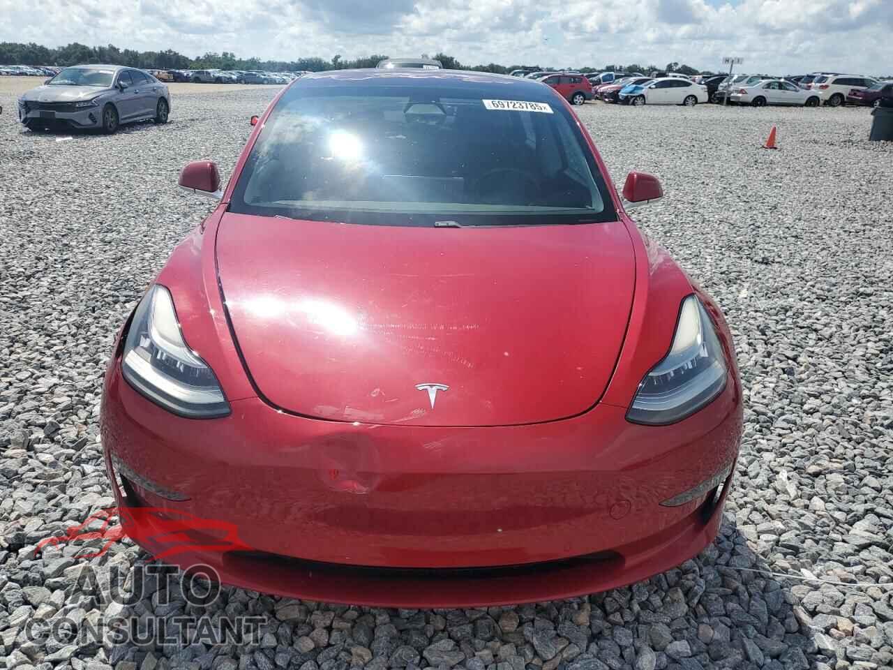 TESLA MODEL 3 2018 - 5YJ3E1EA1JF007208