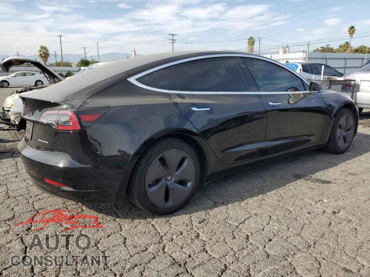 TESLA MODEL 3 2020 - 5YJ3E1EBXLF744659