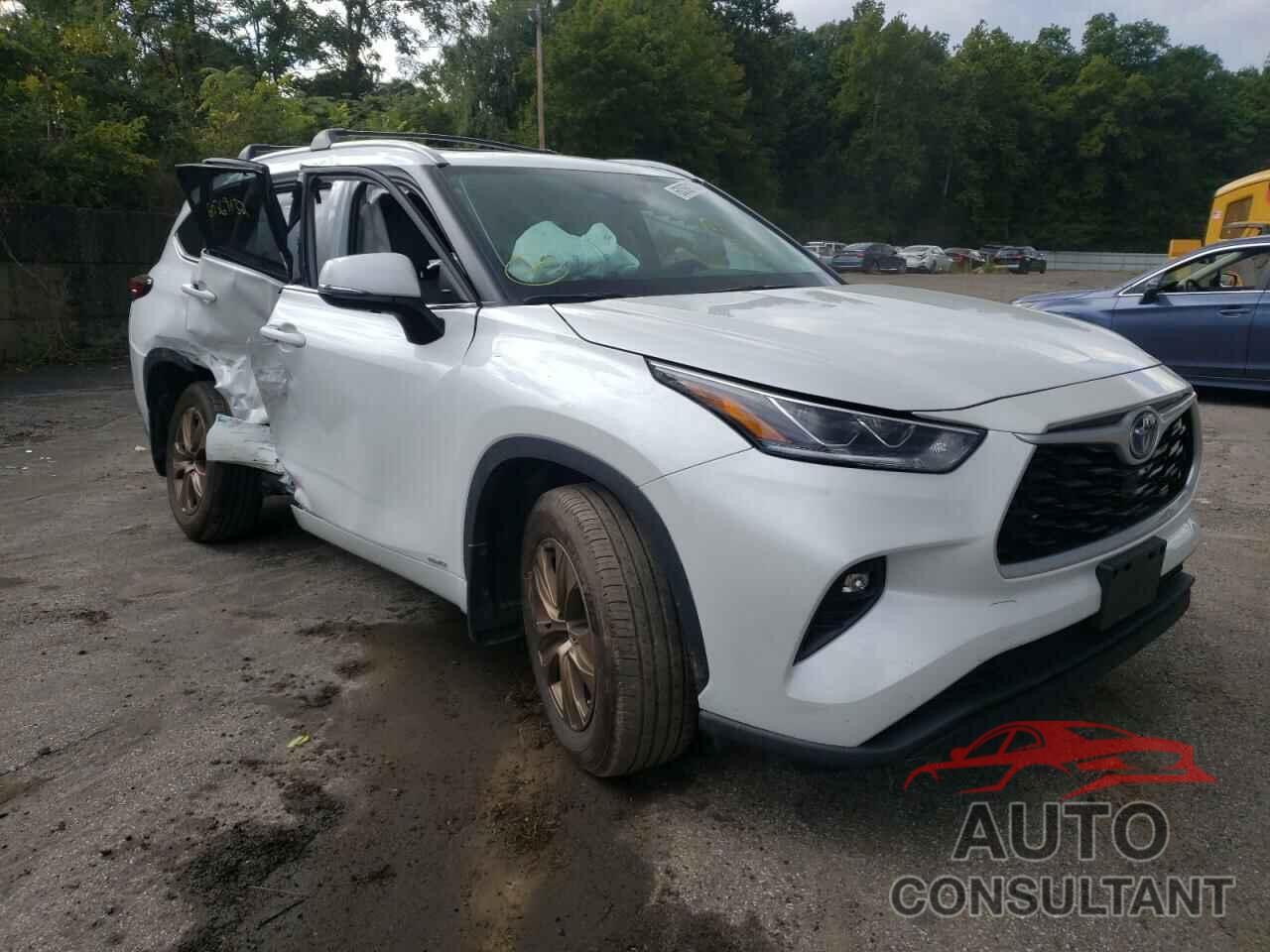 TOYOTA HIGHLANDER 2022 - 5TDABRCH4NS551881