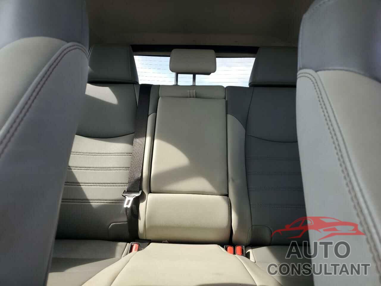 TOYOTA RAV4 2019 - 2T3Y1RFV7KW025578