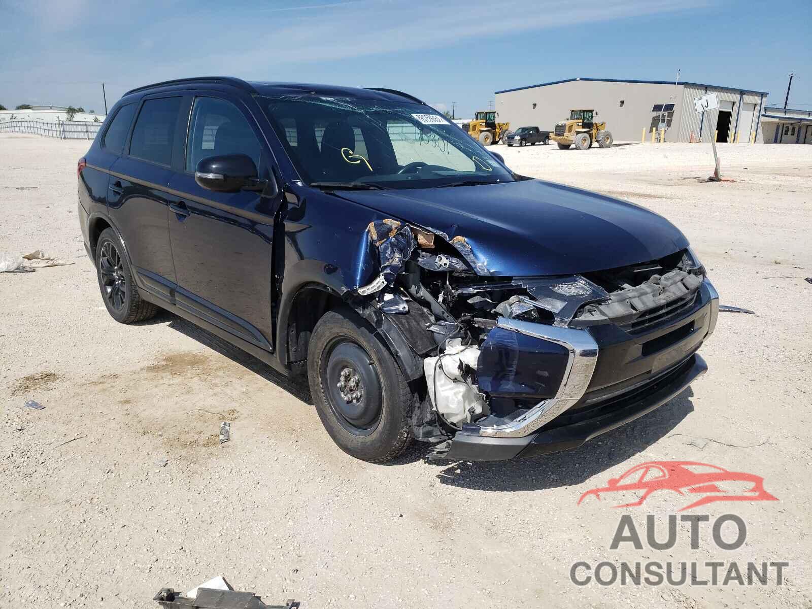 MITSUBISHI OUTLANDER 2018 - JA4AD3A38JZ030647