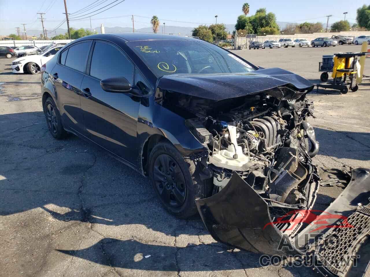 KIA FORTE 2018 - 3KPFK4A71JE203852