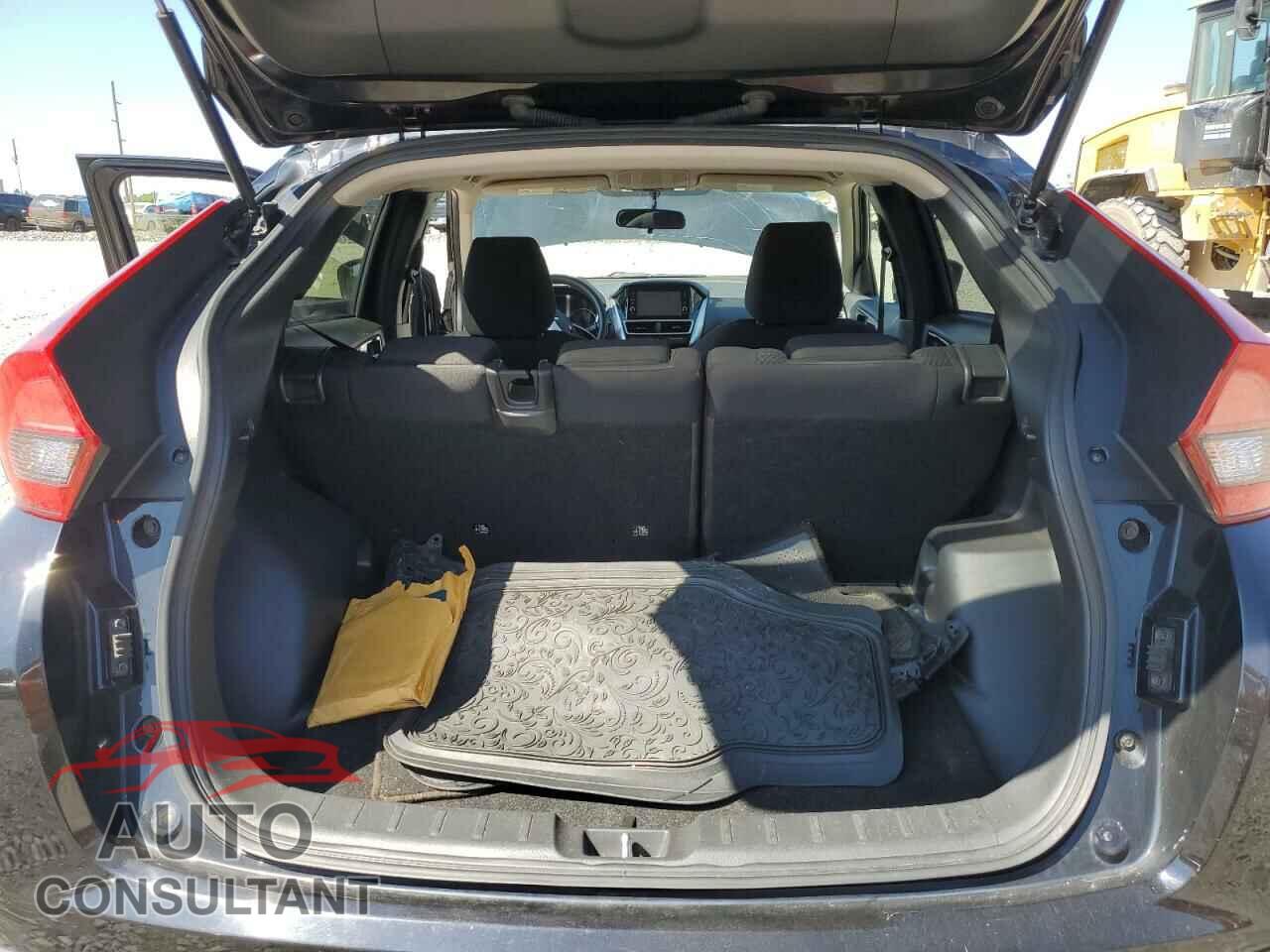 MITSUBISHI ECLIPSE 2018 - JA4AT3AA4JZ050010