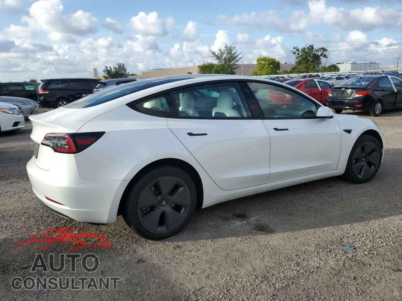 TESLA MODEL 3 2023 - 5YJ3E1EA7PF571700