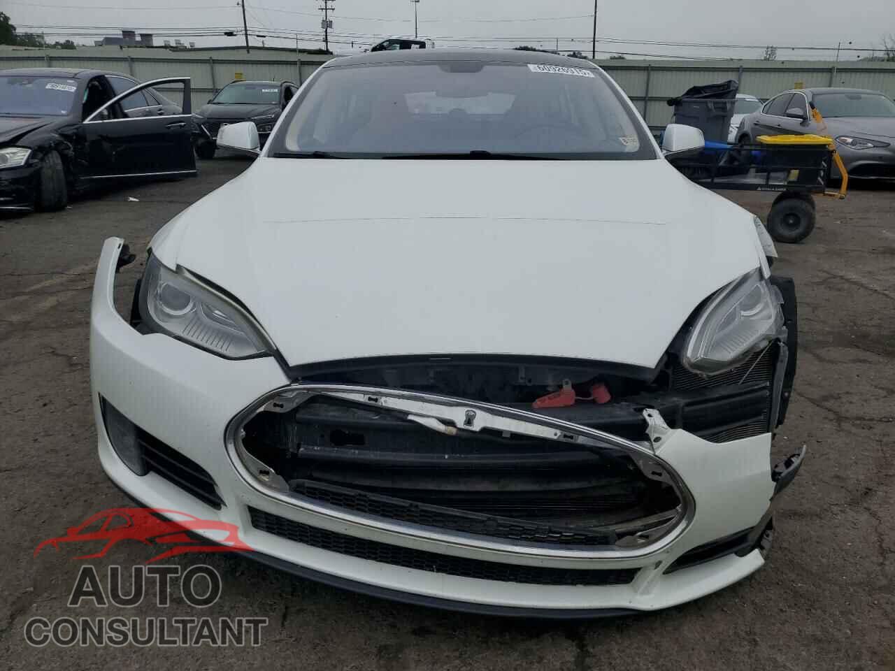 TESLA MODEL S 2012 - 5YJSA1DP7CFP03197