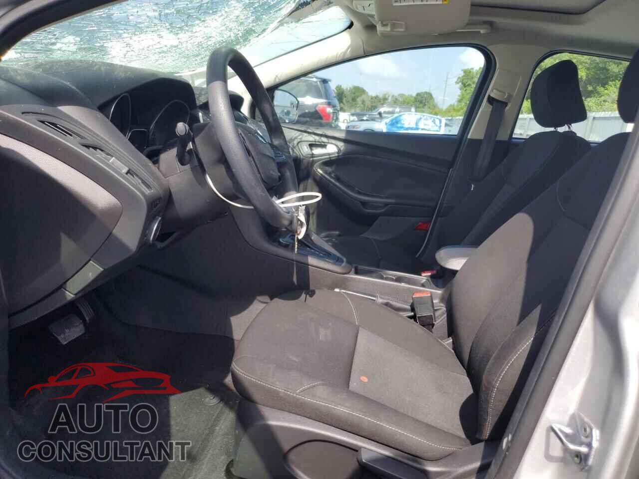 FORD FOCUS 2017 - 1FADP3H20HL346098