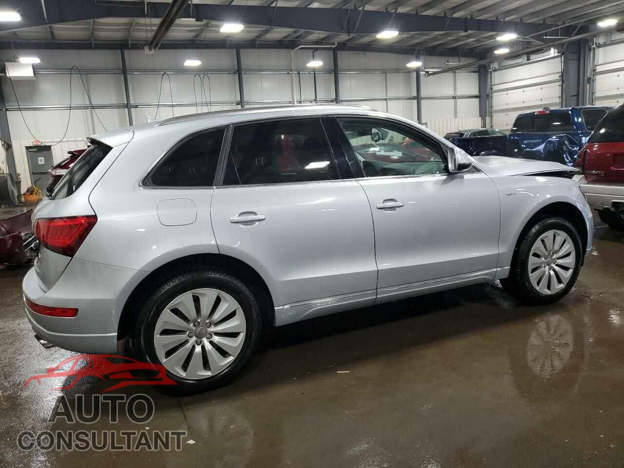 AUDI Q5 2014 - WA1C8AFP9EA018721
