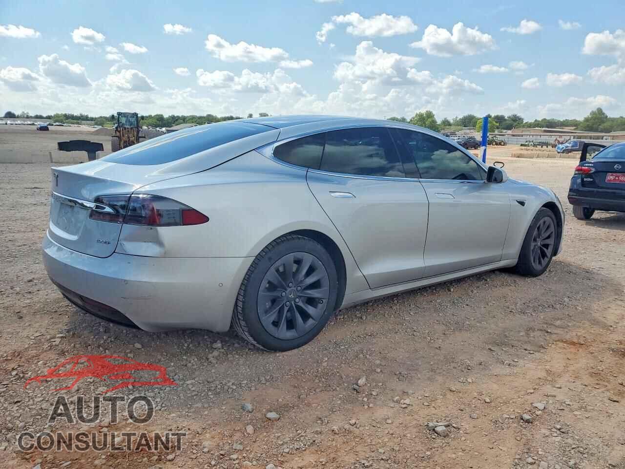 TESLA MODEL S 2018 - 5YJSA1E21JF258438