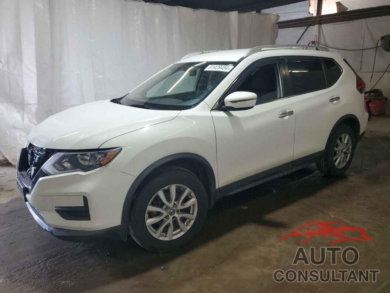 NISSAN ROGUE 2017 - KNMAT2MV3HP515879