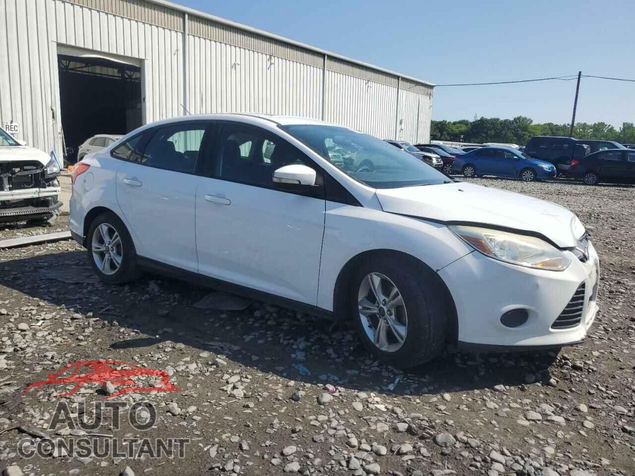FORD FOCUS 2014 - 1FADP3F22EL313201