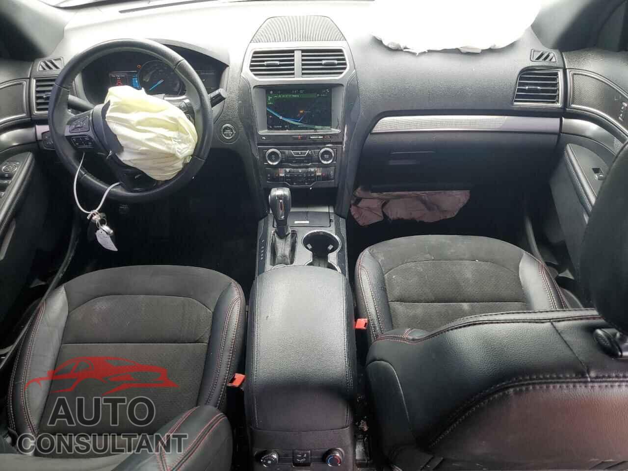FORD EXPLORER 2018 - 1FM5K8D83JGB82098