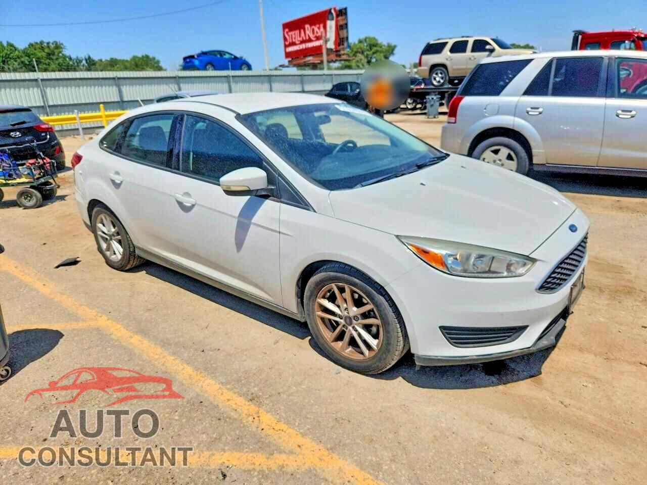 FORD FOCUS 2017 - 1FADP3F27HL217343