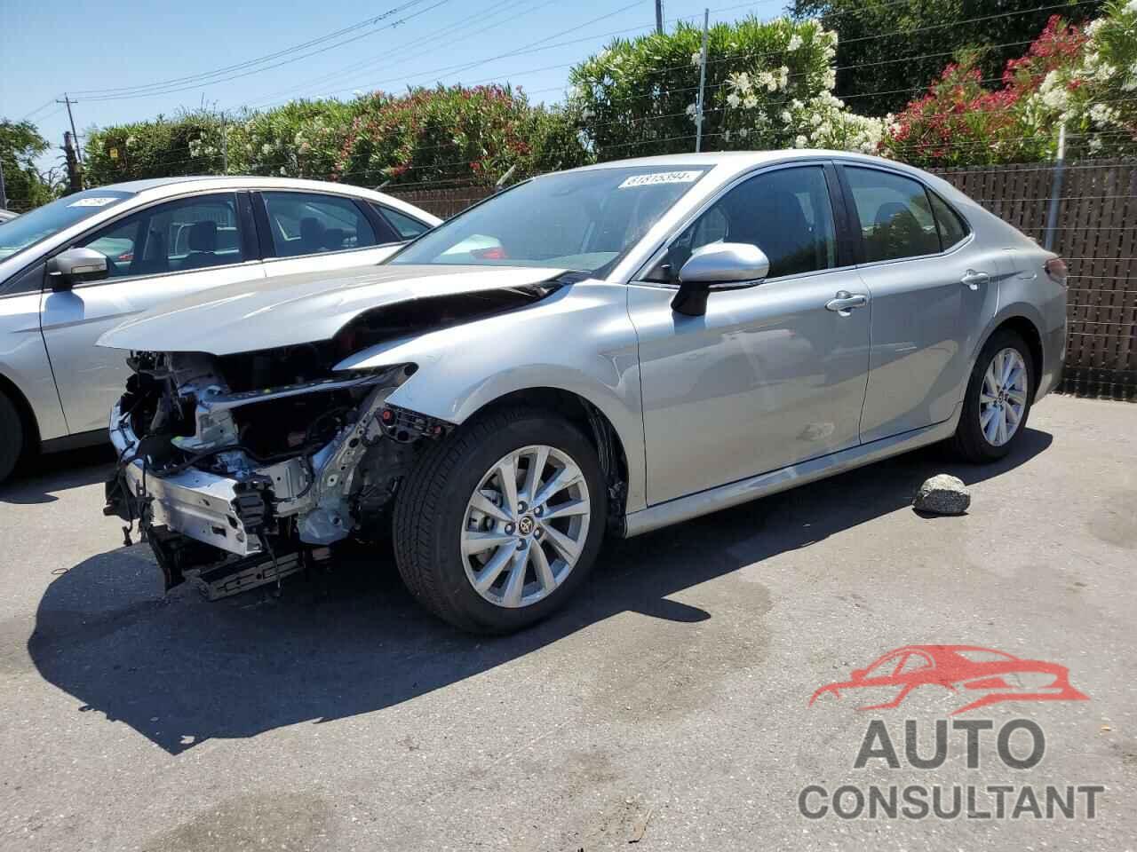 TOYOTA CAMRY 2024 - 4T1R11AKXRU252334