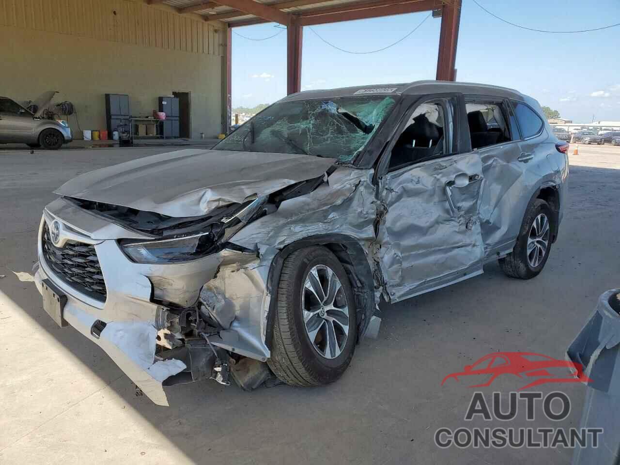 TOYOTA HIGHLANDER 2023 - 5TDKBRCH5PS136723