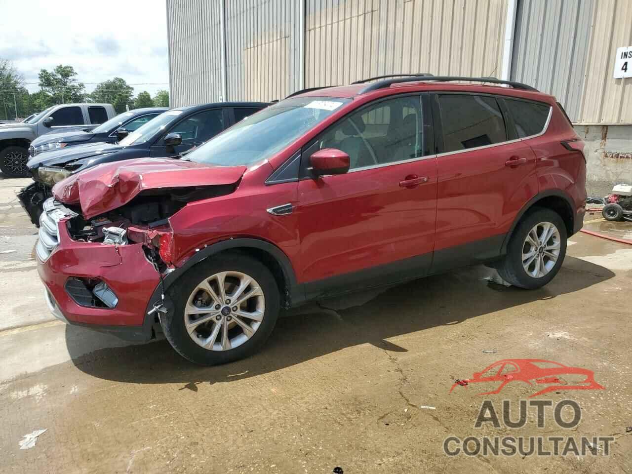 FORD ESCAPE 2017 - 1FMCU0GD5HUC42437