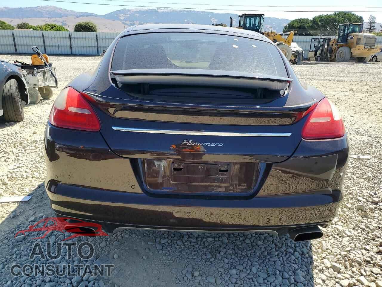 PORSCHE PANAMERA 2013 - WP0AA2A79DL015125