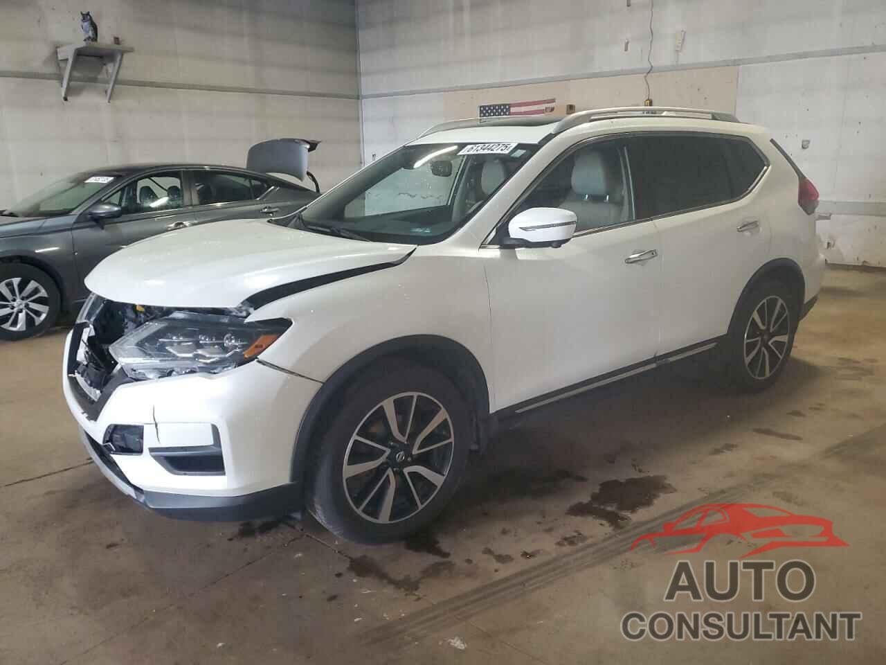NISSAN ROGUE 2018 - JN8AT2MV8JW320604