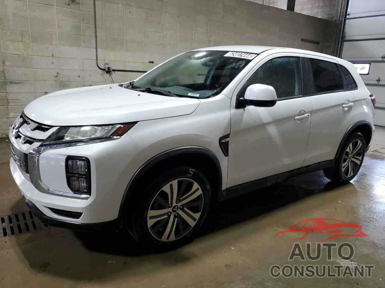 MITSUBISHI OUTLANDER 2022 - JA4APUAU1NU004979